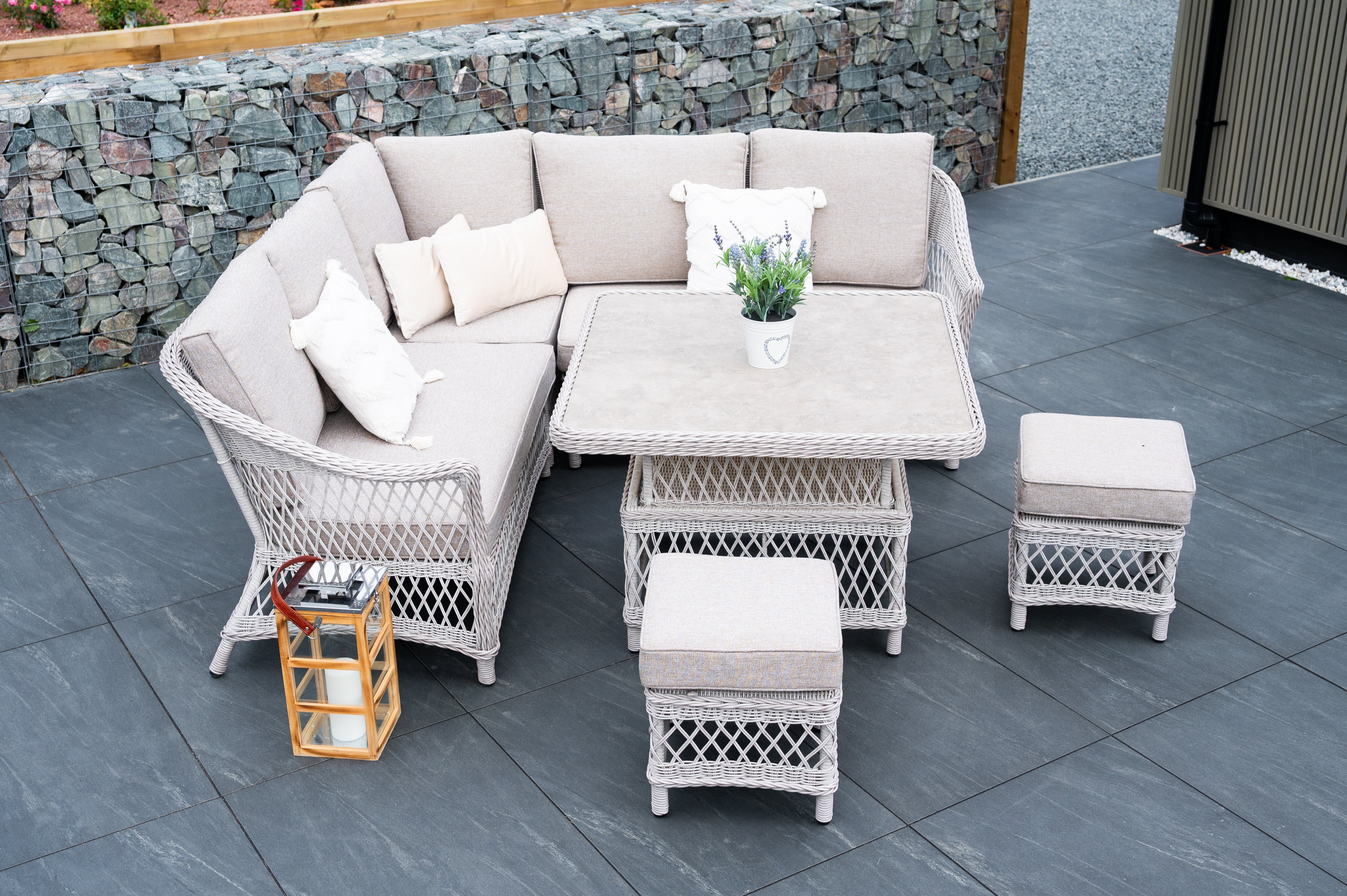 Cotswold mini corner set