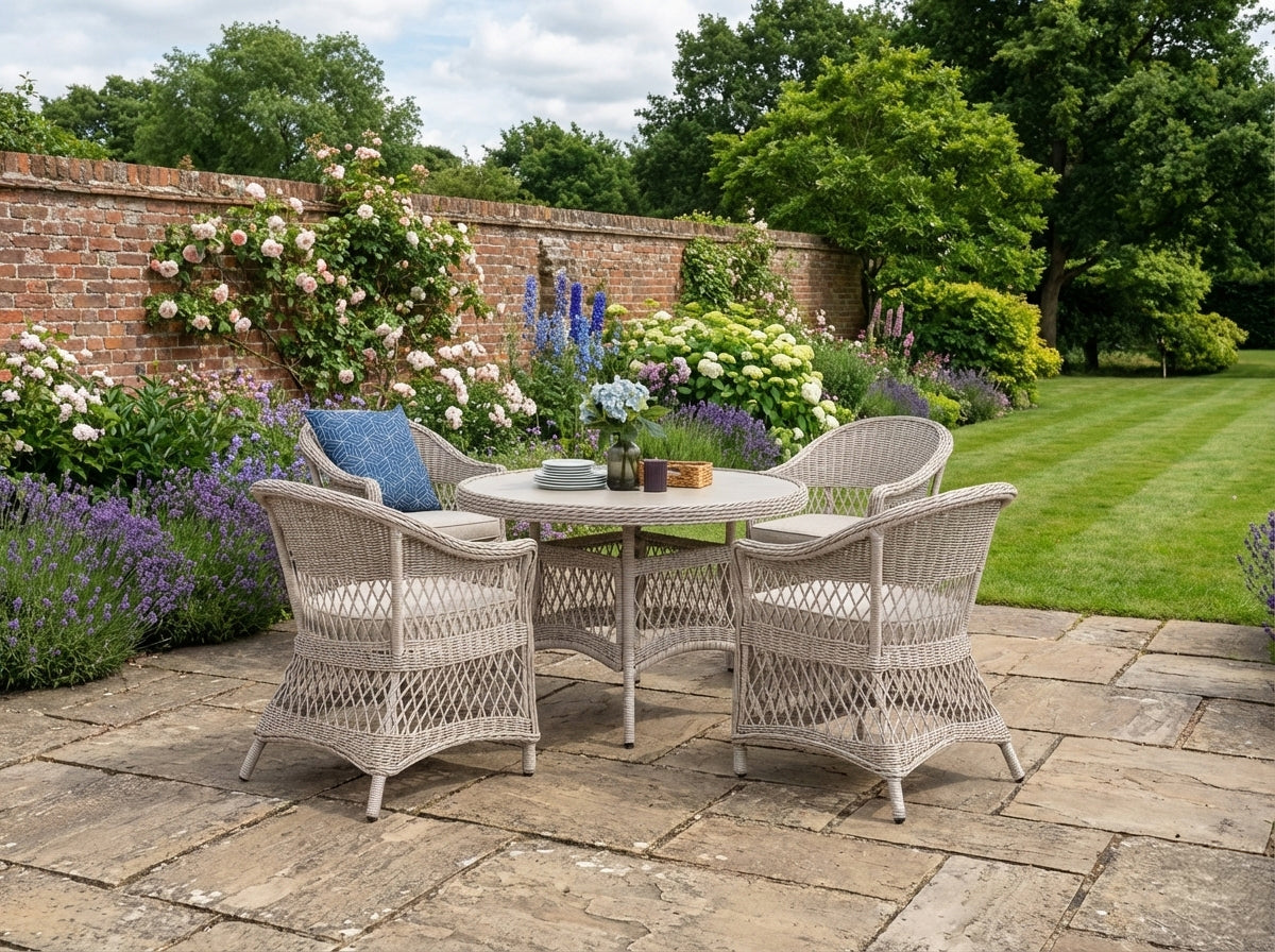 Cotswold 4 seat round dining set