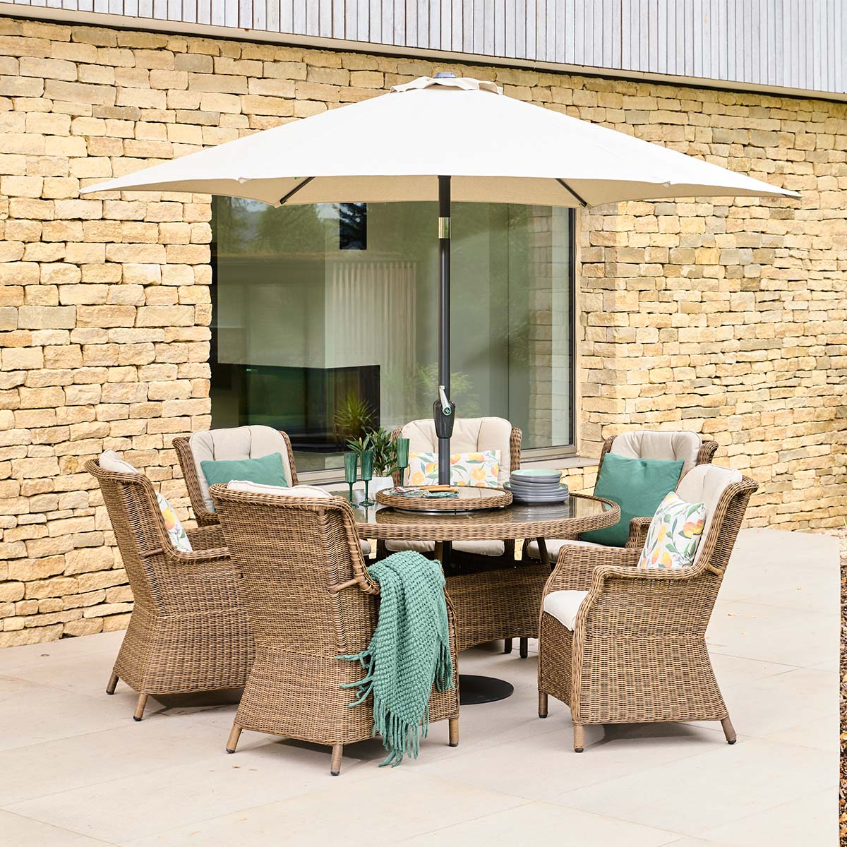 Montpellier 6 seat dining set with lazy Susan including 3m parasol
